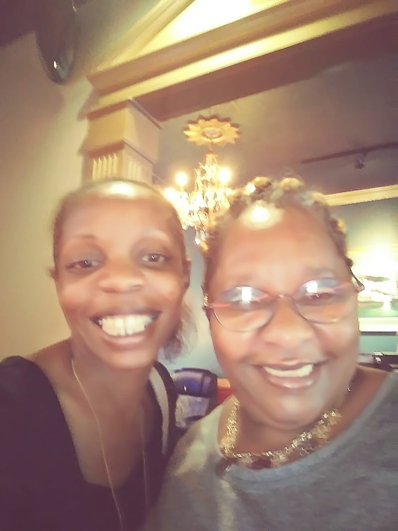 Ten Pennies Internet Cafe And Slots photo 3