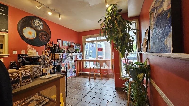 The Tall and Small Cafe photo 2