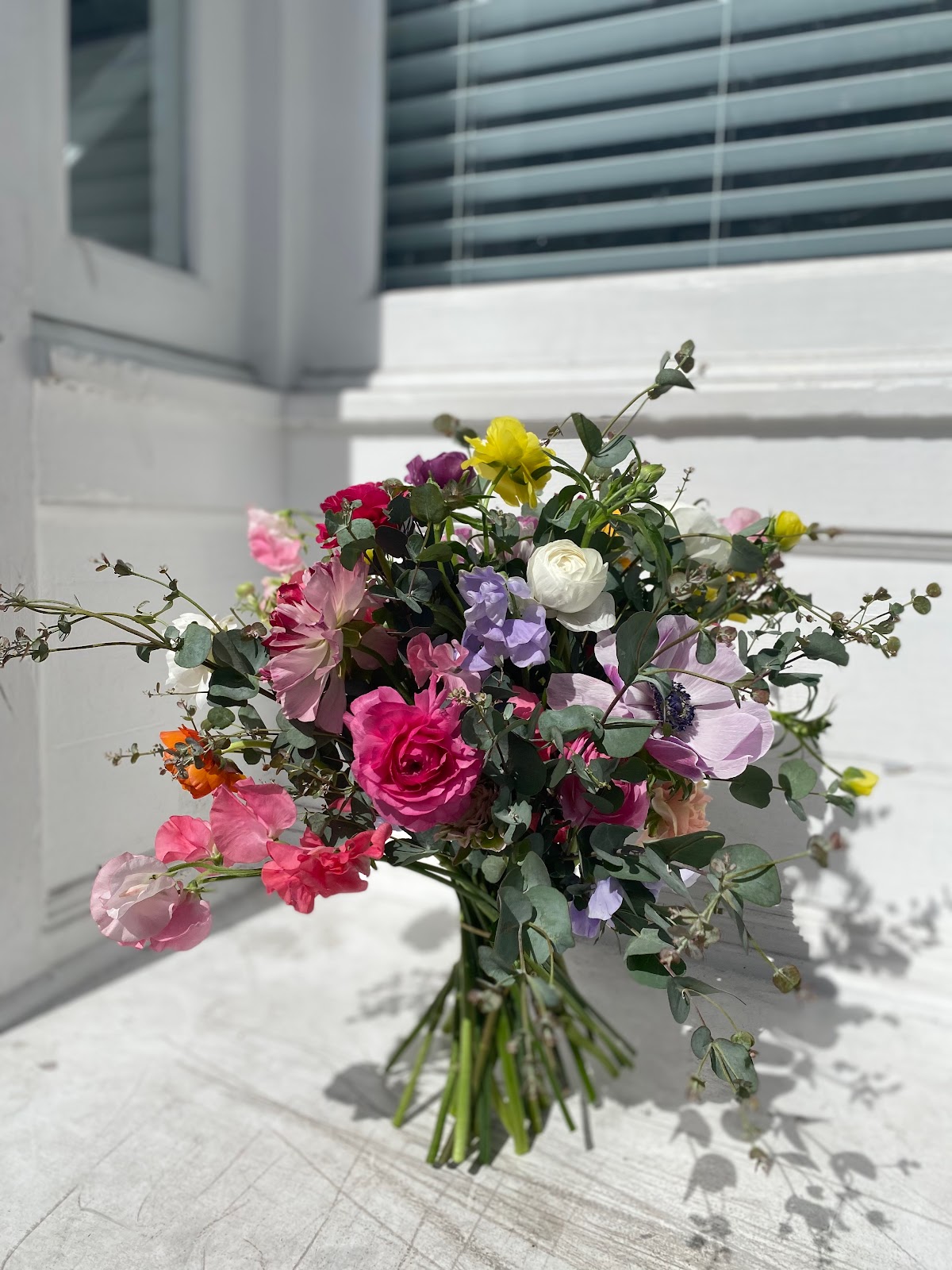 Niche & Nook Flowers: Google Places image 5