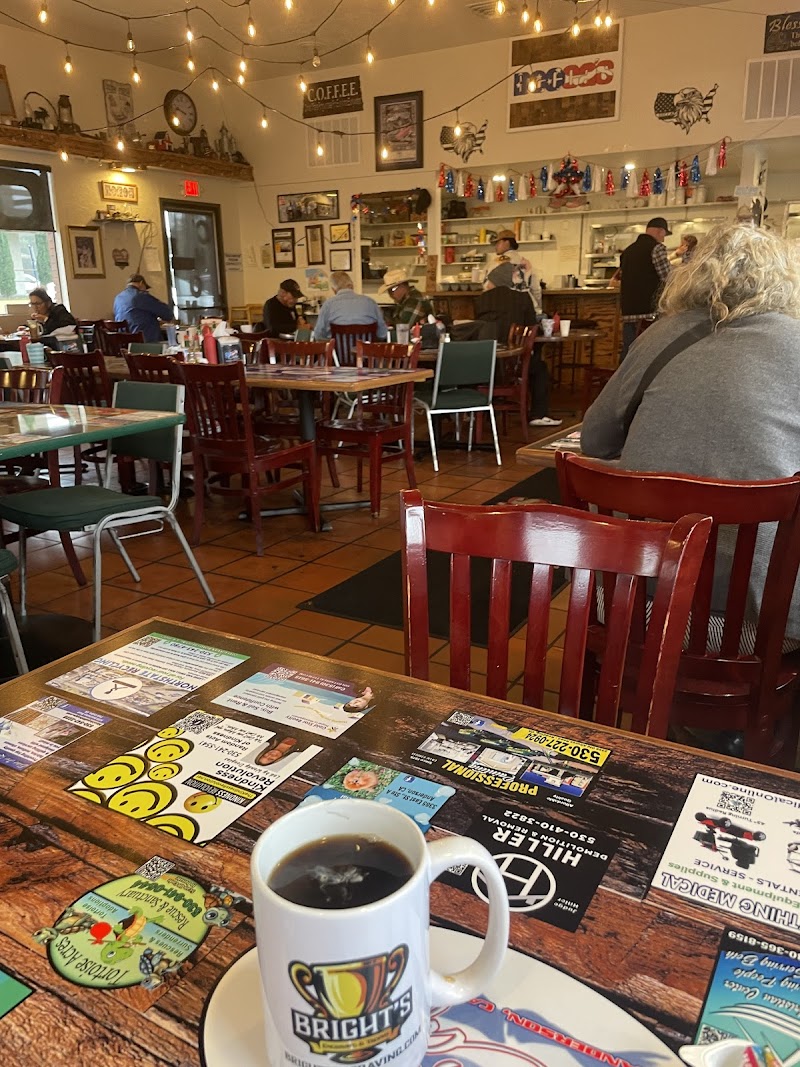 Becca's Cafe photo 3