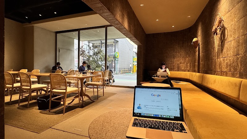 SKIFF カフェバー 2