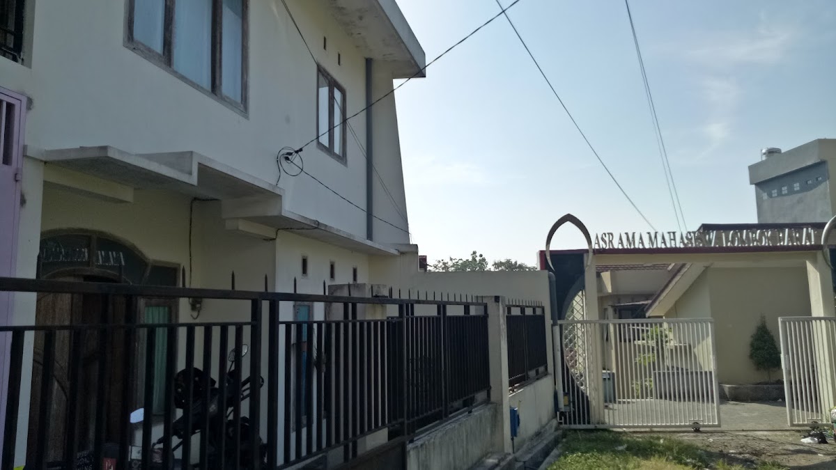 Kost Bu Lina
