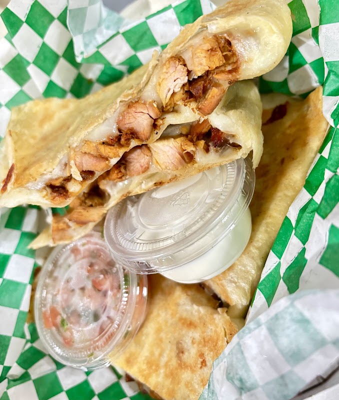 Chatos Tacos photo 3