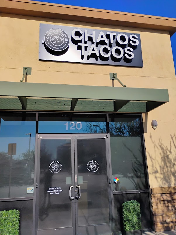 Chatos Tacos photo 4