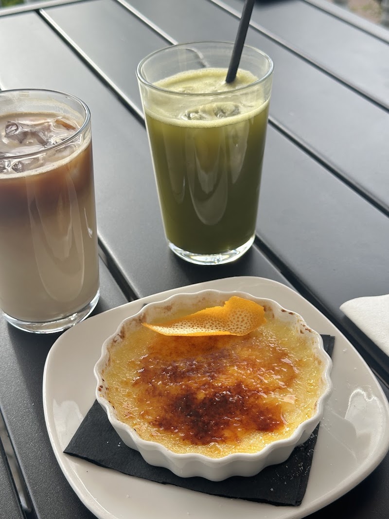 Eleanor's Café photo 3