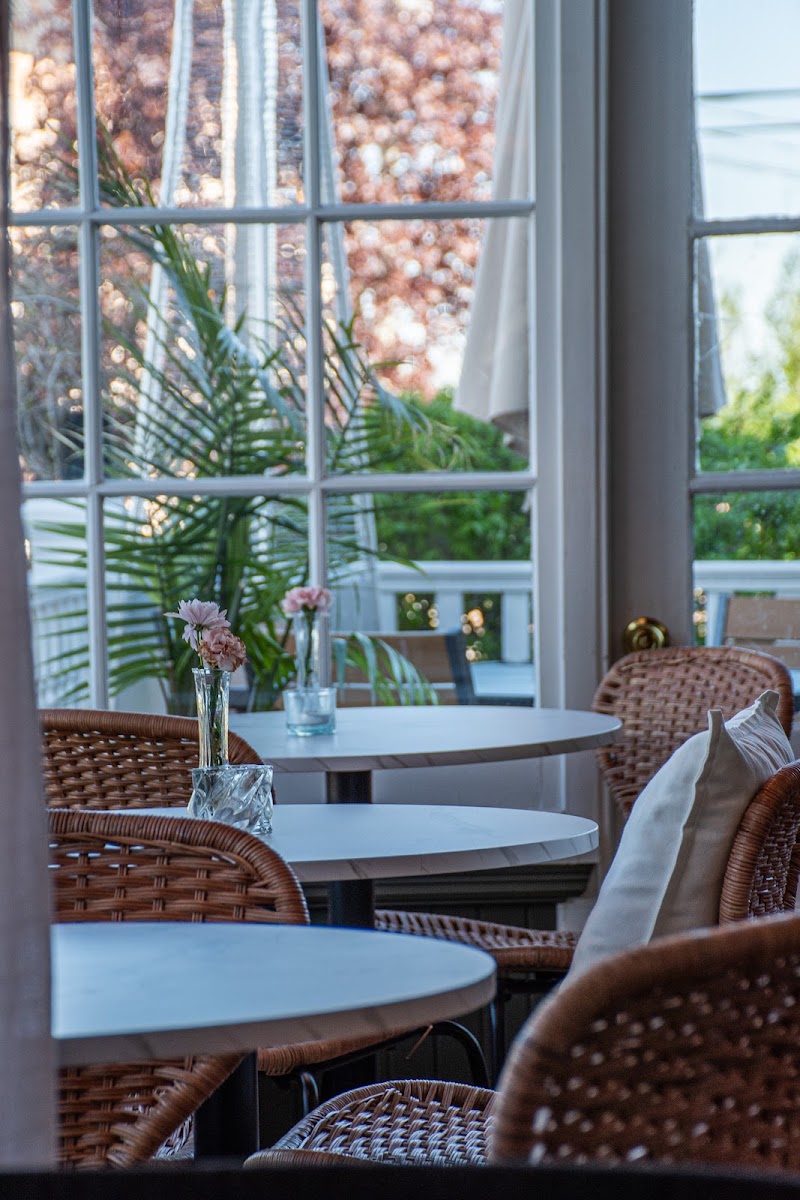 Eleanor's Café photo 1