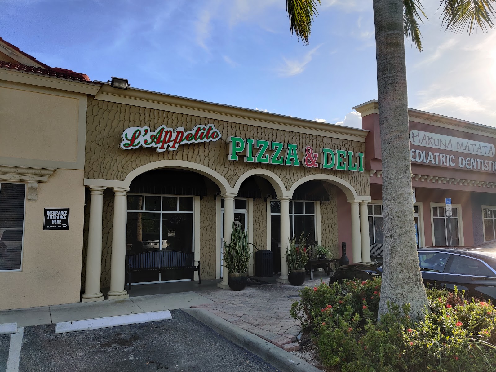L'Appetito Pizza & Deli