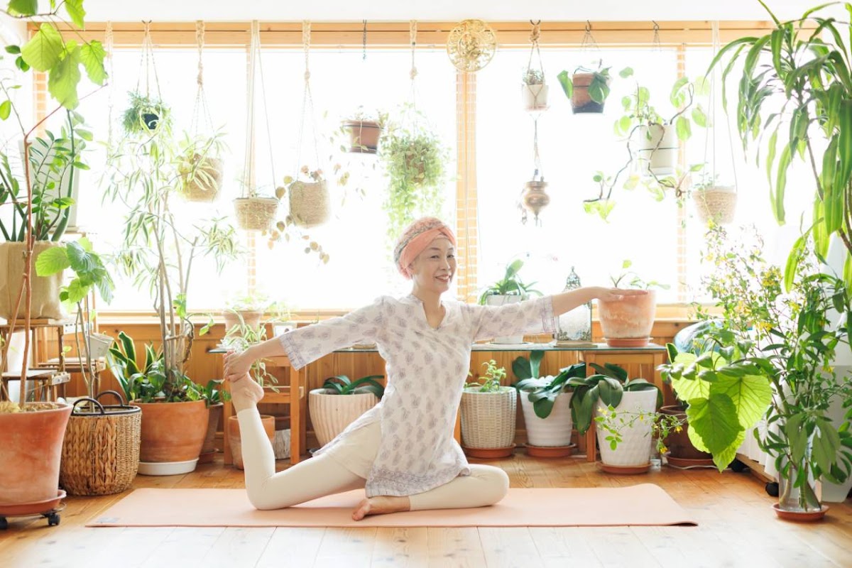 Yoga & Ayurveda OMA — 3