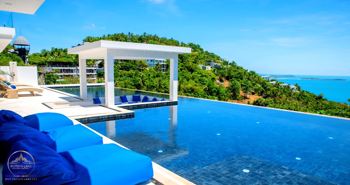 Blue Elephant Luxury Pool Villa