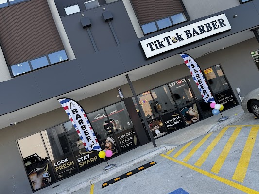 TikTok barber