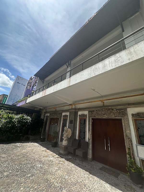 Kuta Central Apartment 1011