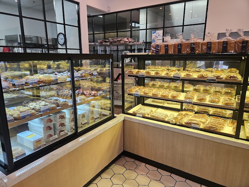 Paris Baguette photo 2