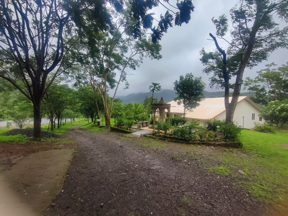 Ananda Kriya Yogashram — 3