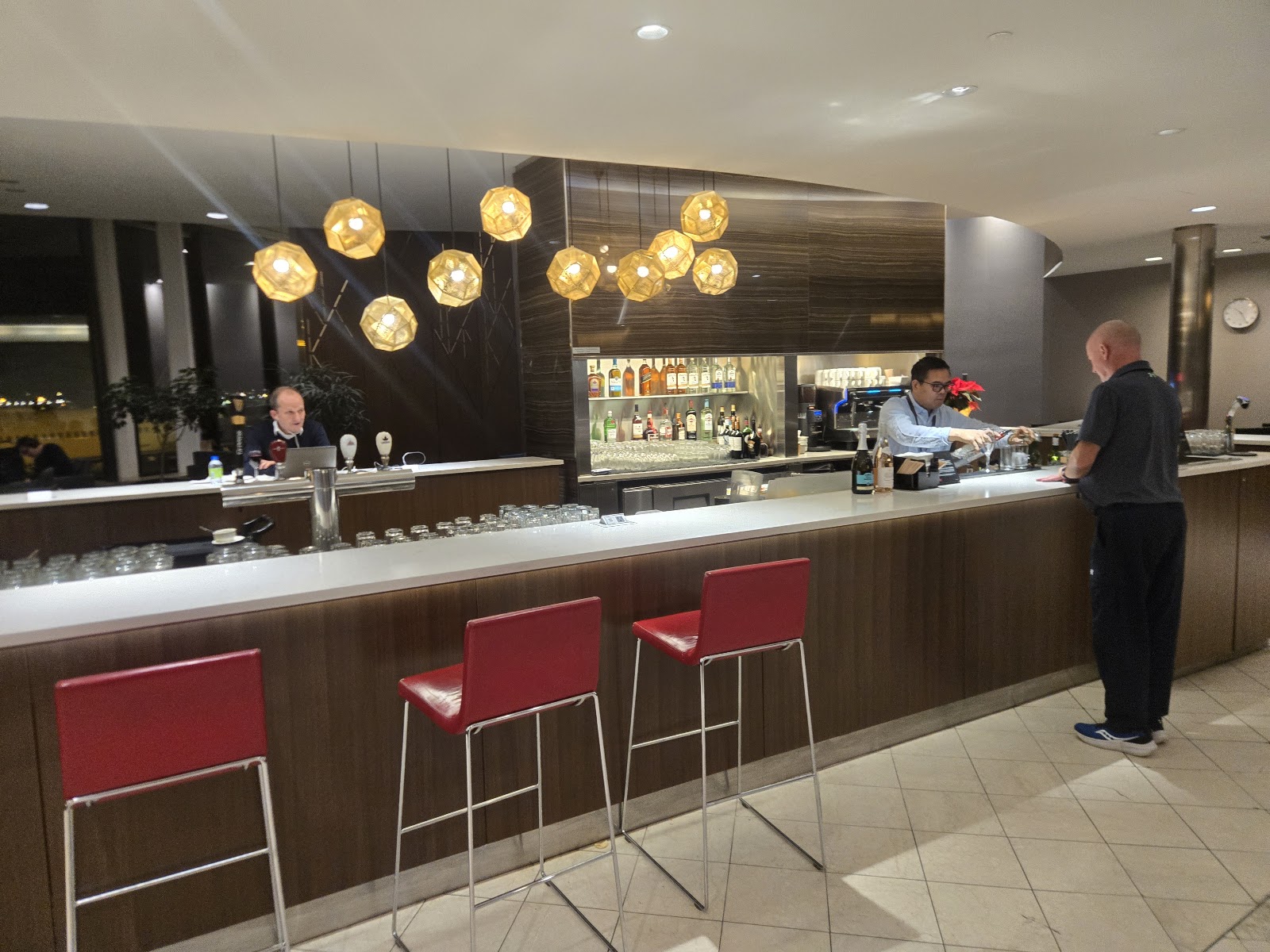 Air Canada Maple Leaf Lounge (Domestic) — photo 1 (via Google)