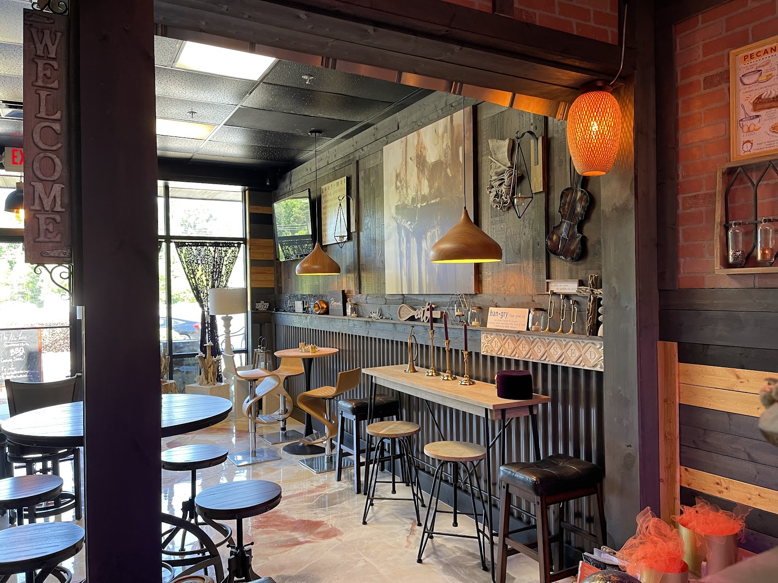 The AfterTaste Smokehouse & Grille
