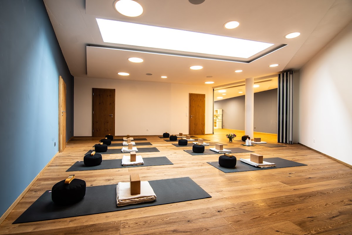 Yoga House — 4