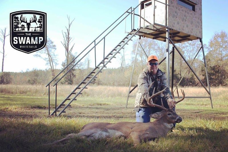 The Swamp Whitetails - Photo 4