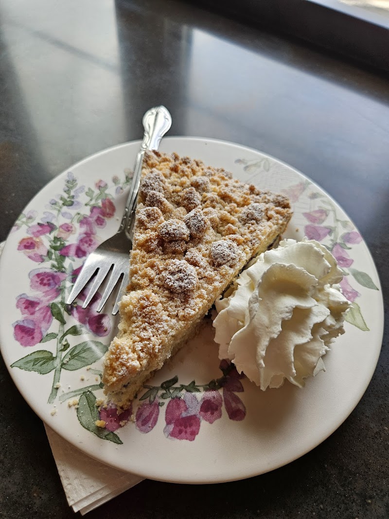 Crema Coffee House & Pastries photo 3