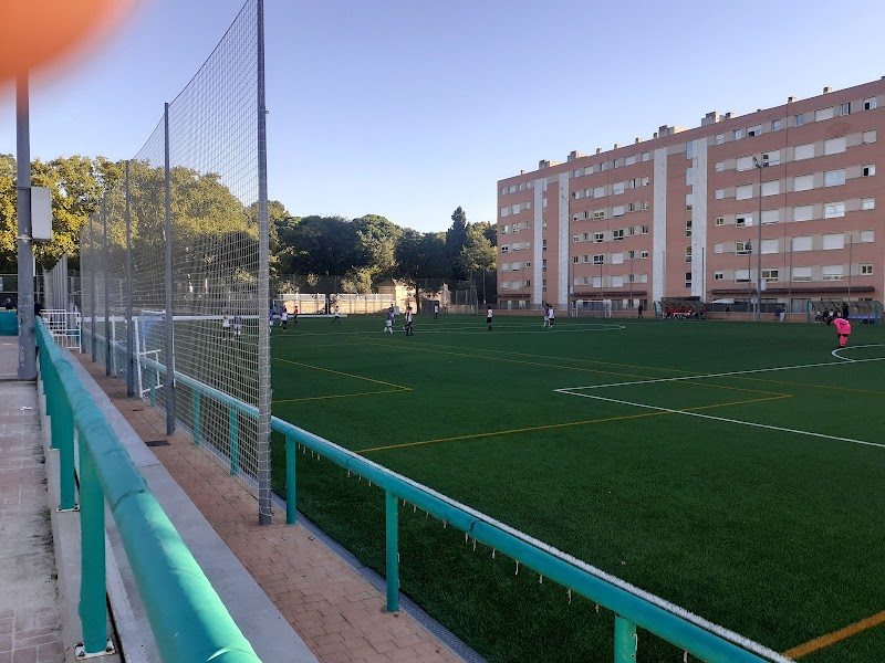 Campo de Fútbol y Escuela de Futbol Alameda de Osuna