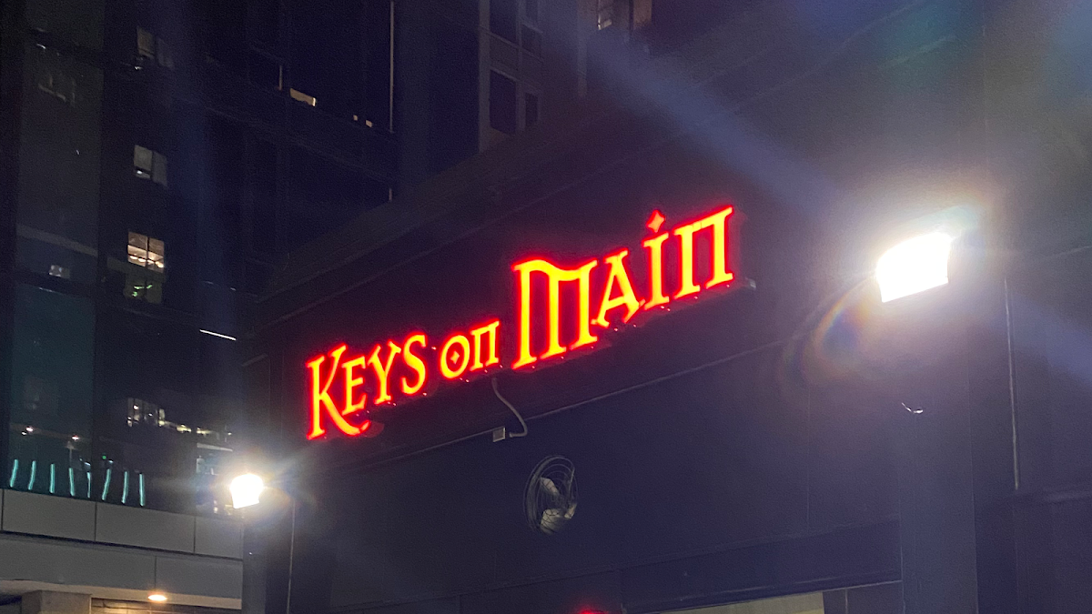 Keys on Main: Google Places image 3
