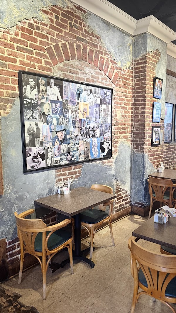 Photo by Johnny Rivera