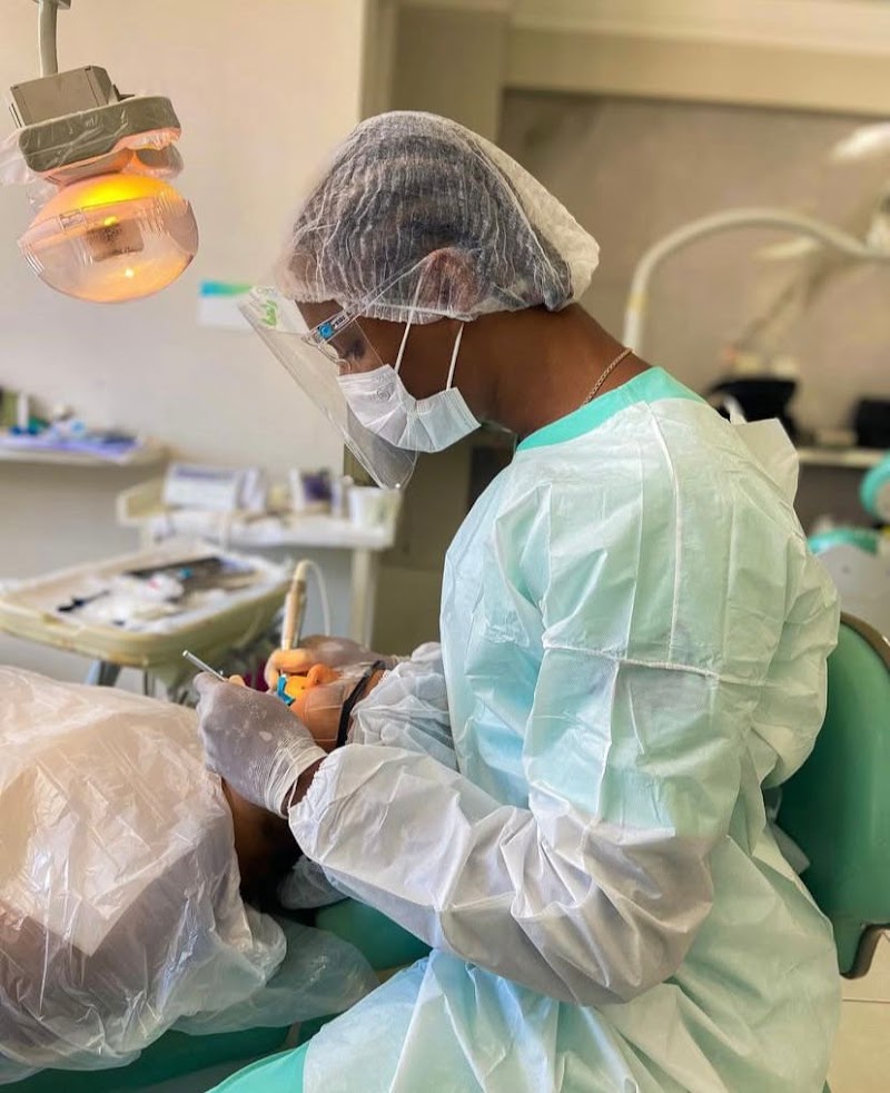 Odonto Salvador - Centro de Estética Orofacial - foto 4