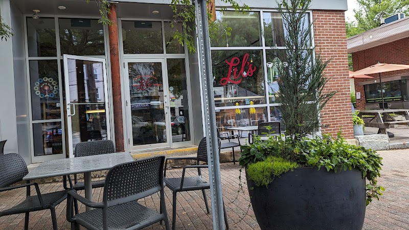 Lil's Cafe photo 1