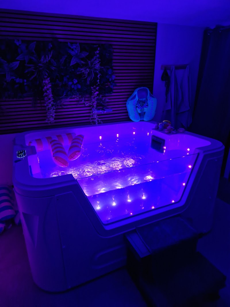 Chloé BREYTON - Auxiliaire de puériculture et Accompagnement périnatal - Cocon d'amour à Chatuzange Le Goubet