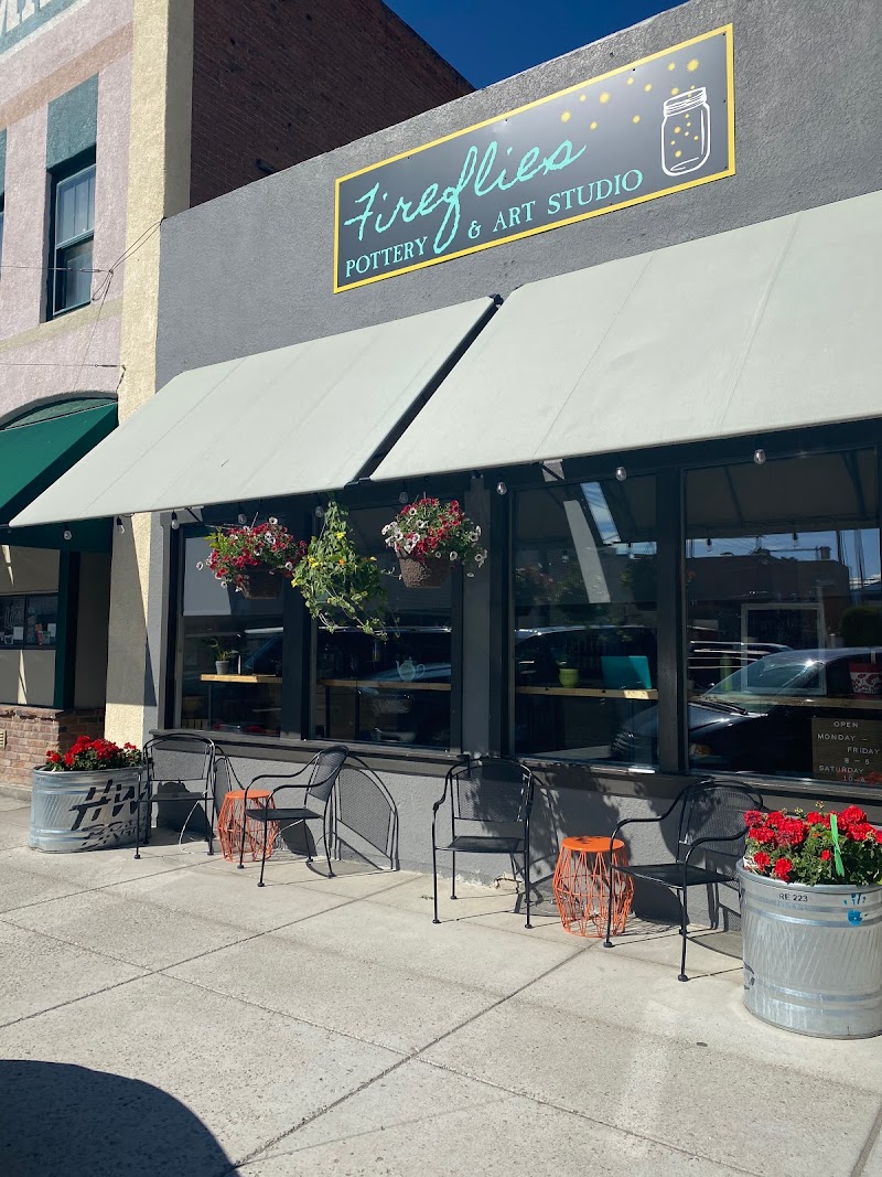 Fireflies Pottery, Coffee and Ice Cream photo 1