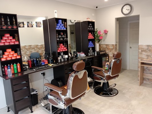 Summer Lakes Barber Shop