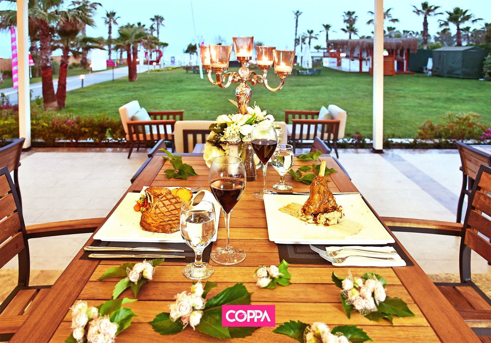 Coppa Beach Club mekanı