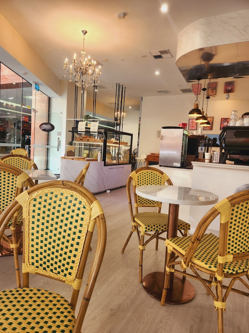 Something French on Hay St