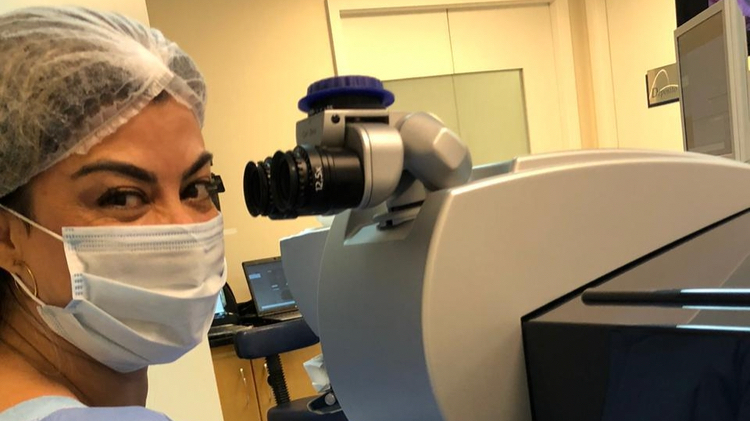 Foto de Dra. Liana Toffano - Cirurgia Refrativa