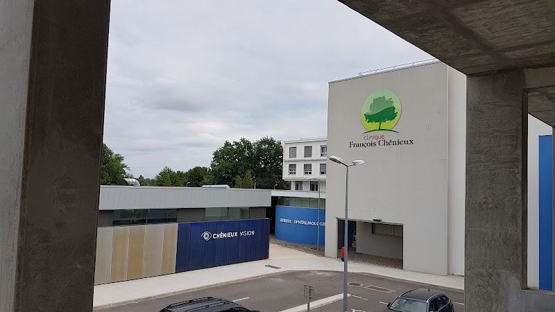 Centre ophtalmologie Chénieux - Polyclinique de Limoges