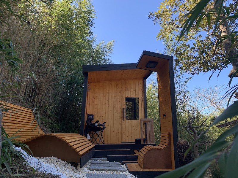 「薪サウナxBBQ貸切宿」整う贅沢ステイ｜D6 Makiwarina(薪割り～な)