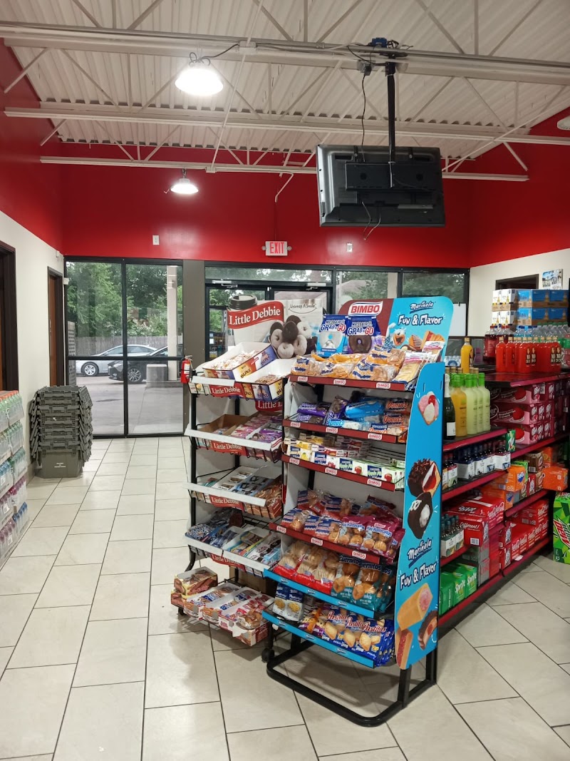 Lucky Food Mart photo 1