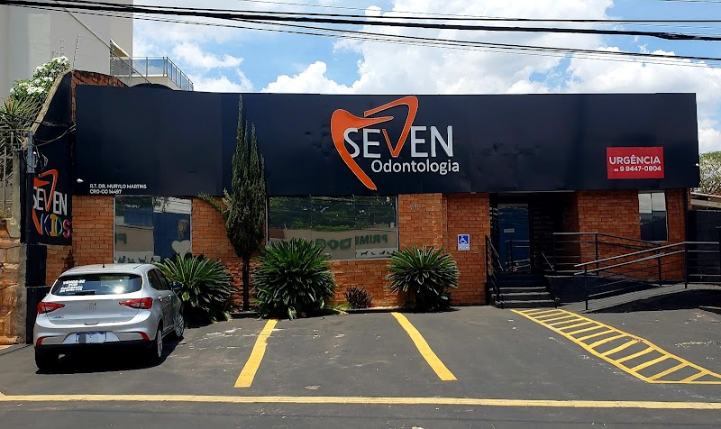 Seven Odontologia