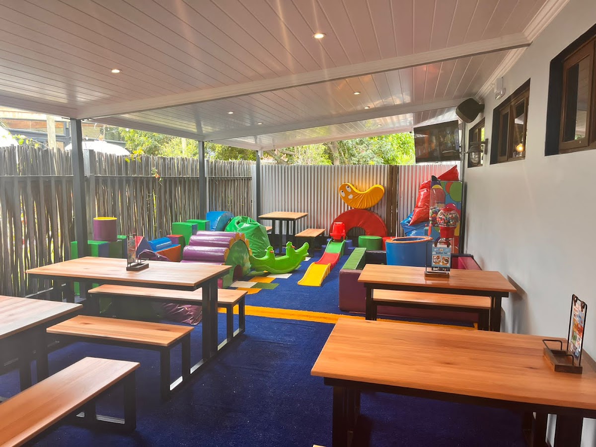 Hennie's George Restaurant restaurant in George, Garden Route