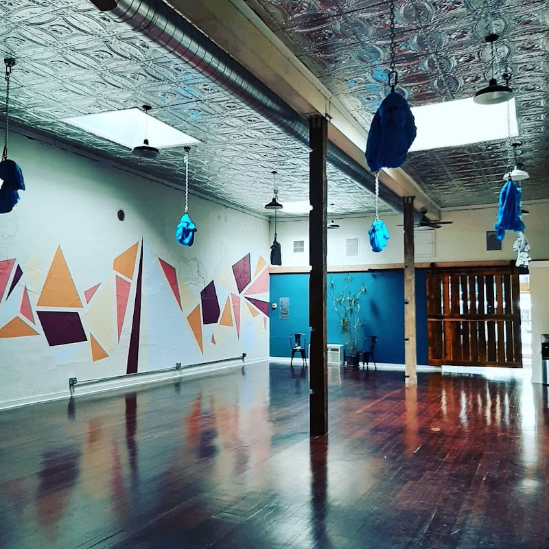 Peak Lifestyle Studio photo 2