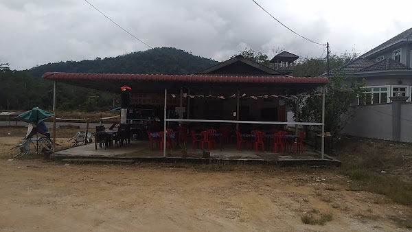 kolam pancing halim hana - Photo 1