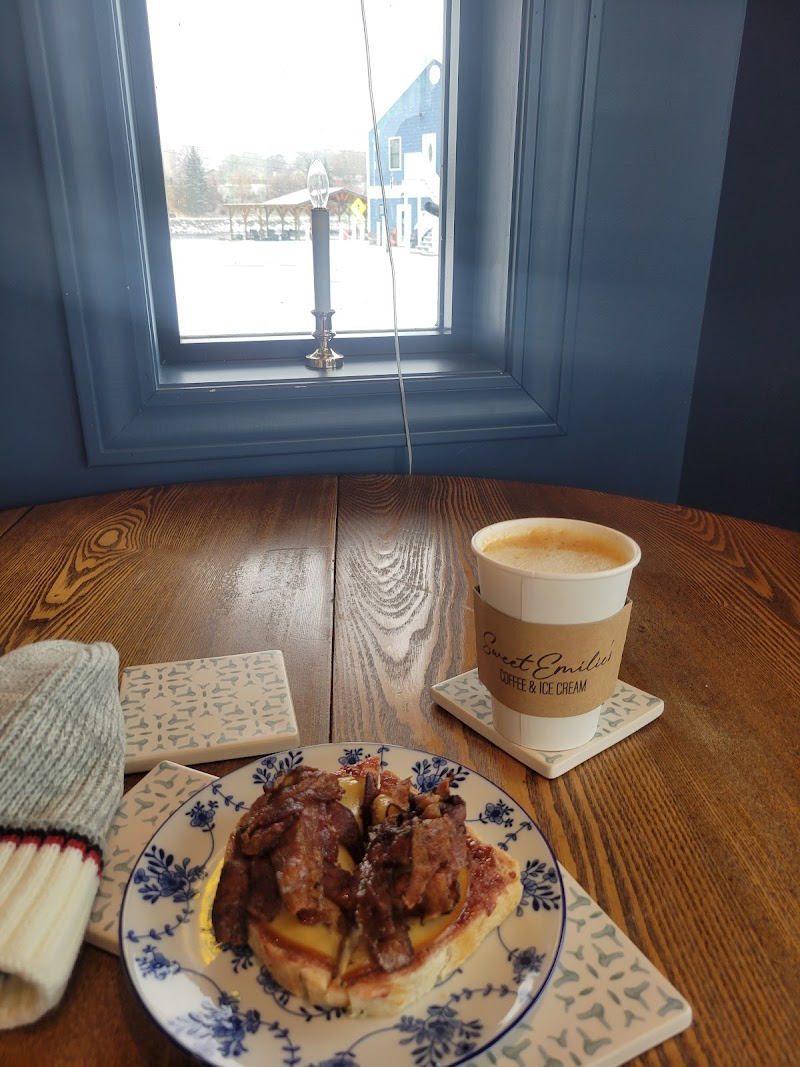 Sweet Emilie’s Coffee & Ice Cream photo 4
