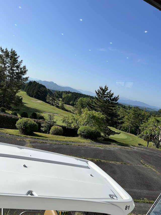 Yamato Country Club - Photo 8