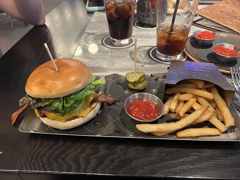 Puttshack - Scottsdale photo 8