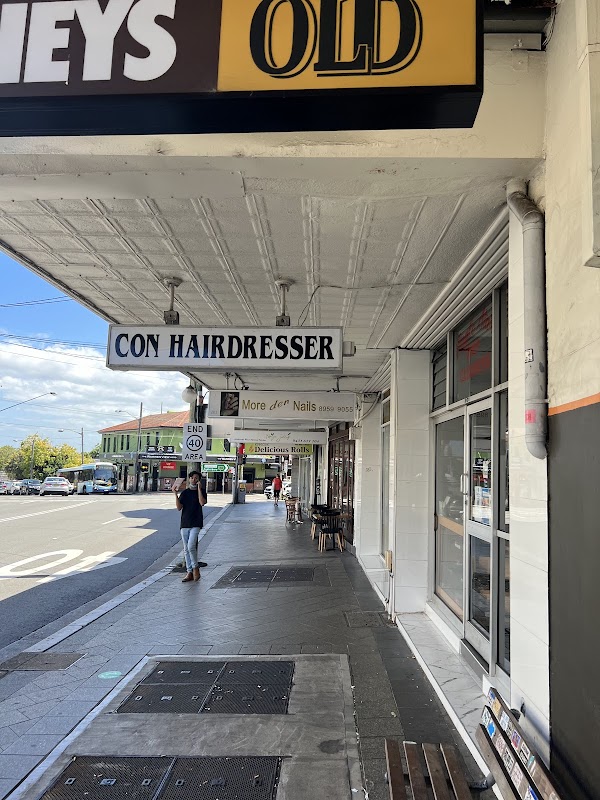 Con Hairdresser photo 1