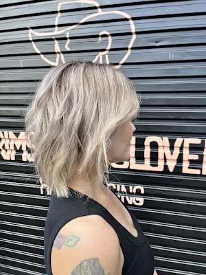 Crimson & Clover Hairdressing photo 2