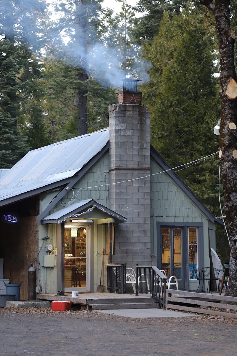 Butte Meadows Mercantile & Resort