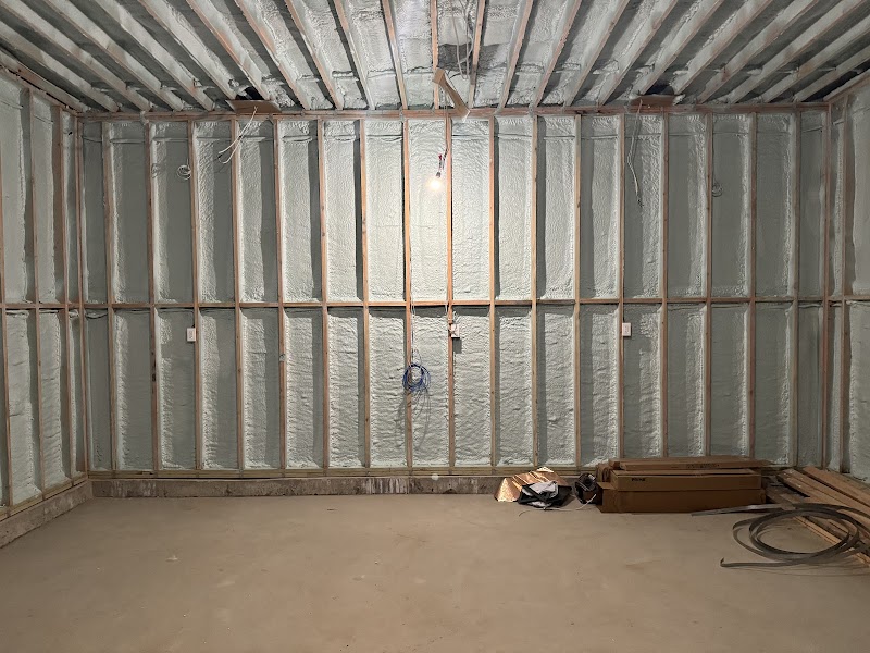 New York Spray Foam Insulation - General Contractor in Deer Park