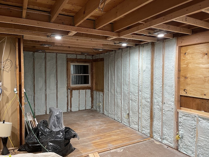 New York Spray Foam Insulation - General Contractor in Deer Park