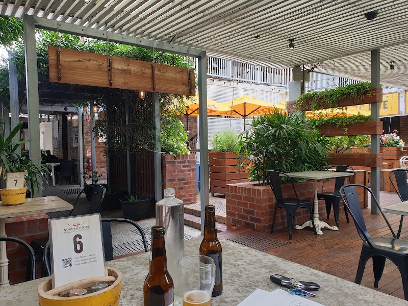 Norman Hotel photo 2