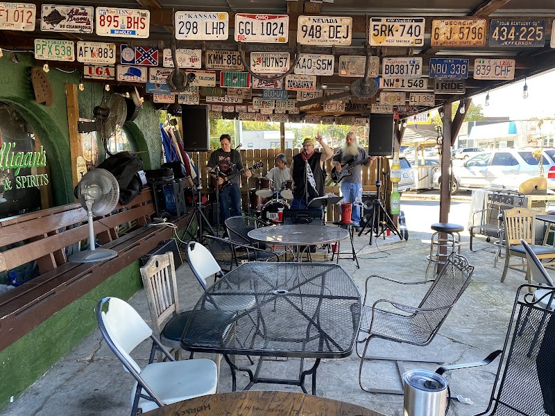 Mulligans Food and Spirits